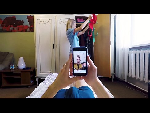 ❤️ A súa irmá fixo correr ao seu irmán xusto antes de que a nai chegase a casa ❤️ Porno ruso a nós gl.epicpornvideos-com.ru ❌