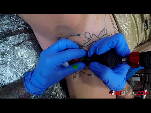 ❤️ Sully Savage, moi tatuada, tatuouse no clítoris ❤️ Porno ruso a nós gl.epicpornvideos-com.ru ❌